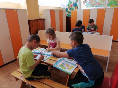 АПСПО   "Дейност 1 - Допълнително обучение по български език за деца от уязвими групи" - ДГ 15 Райна Княгиня - Перник