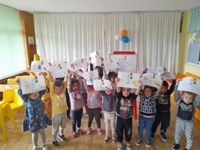 2 - ДГ 15 Райна Княгиня - Перник