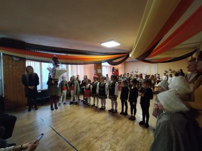 Сурва 2020 - "Да бъде!" - ДГ 15 Райна Княгиня - Перник