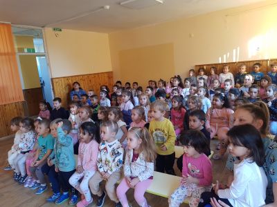 Цирк в детската градина - ДГ 15 Райна Княгиня - Перник