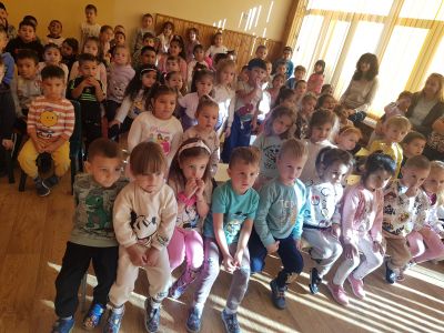 Цирк в детската градина - ДГ 15 Райна Княгиня - Перник