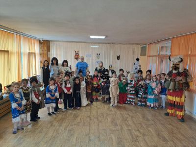 Сурва 2025г. - ДГ 15 Райна Княгиня - Перник
